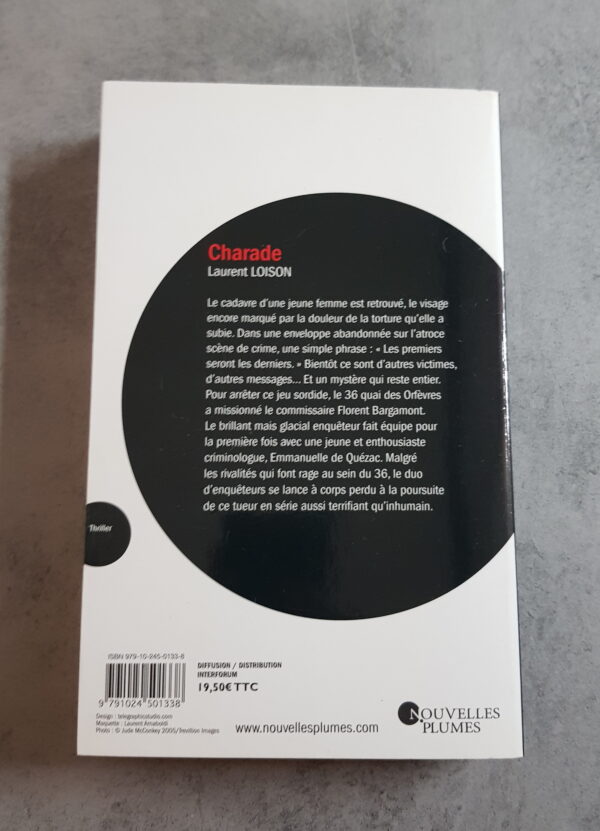 Charade – Image 2
