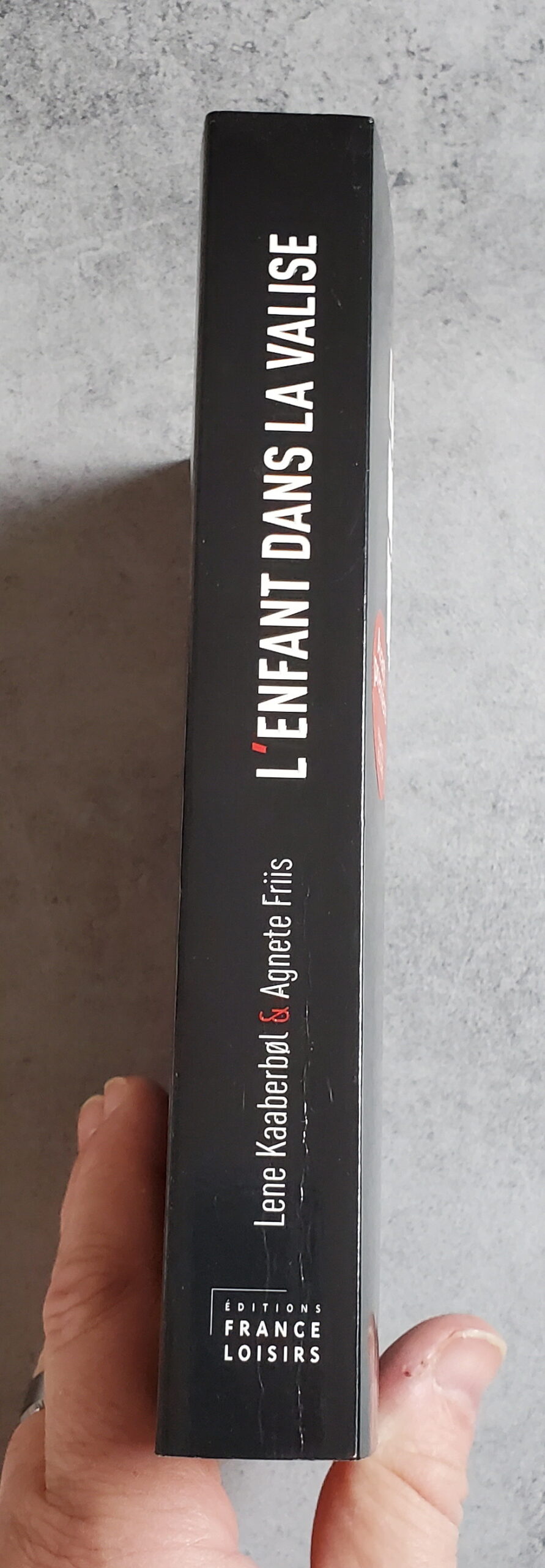 L'enfant dans la valise – Image 3