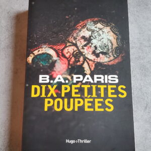 Dix petites poupées
