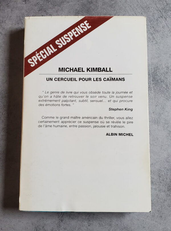 Un cercueil pour les caïmans