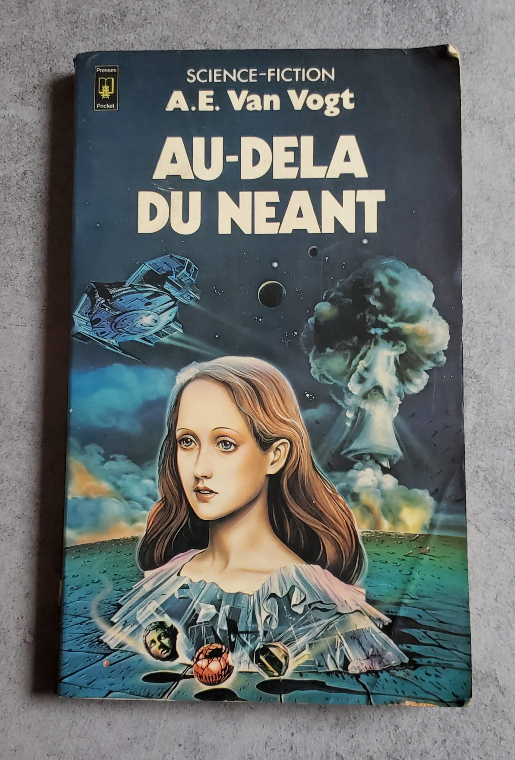 Au-delà du néant