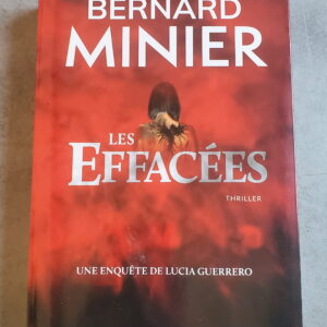 Les Effacées