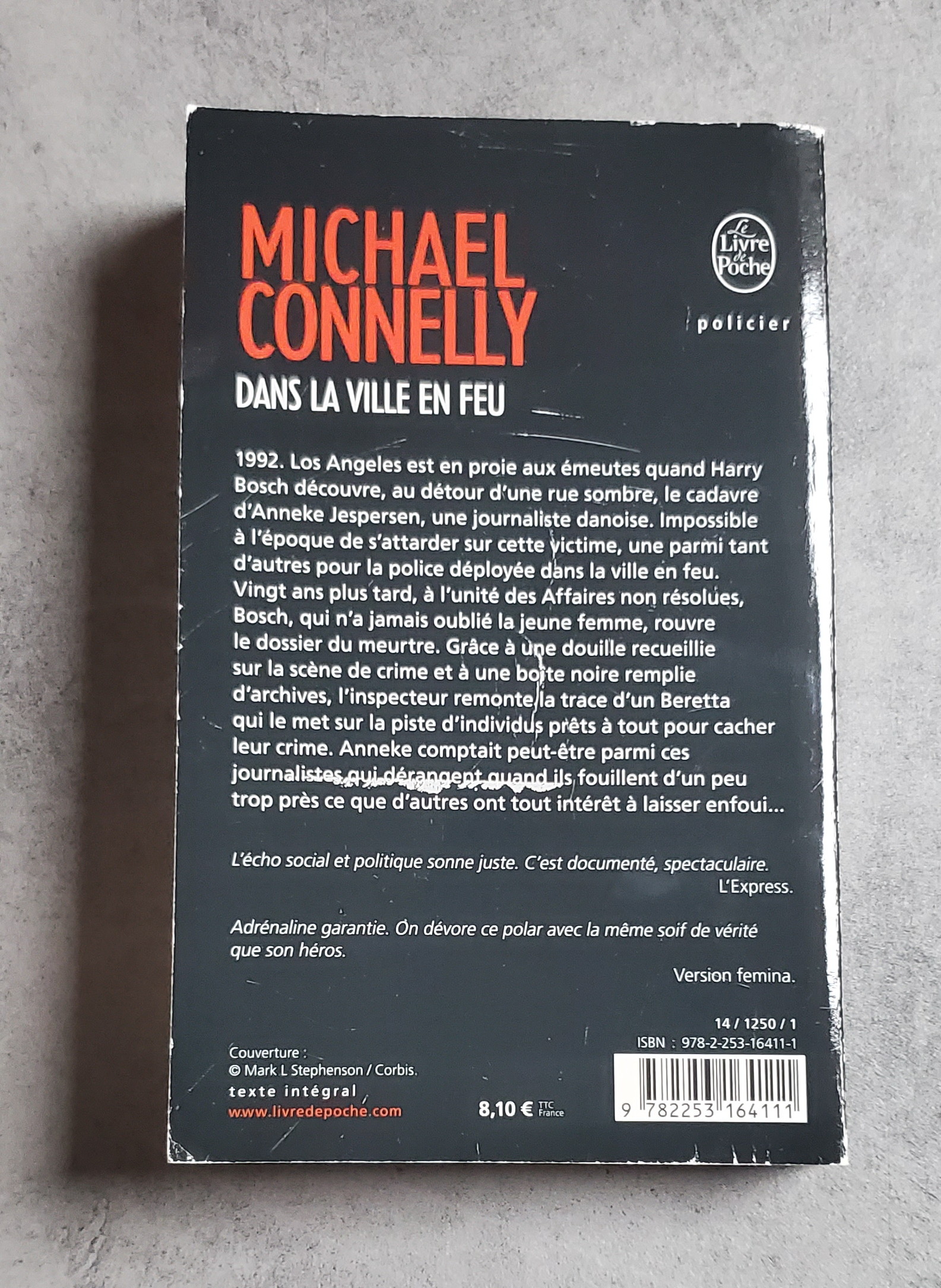 Dans la ville en feu – Image 2