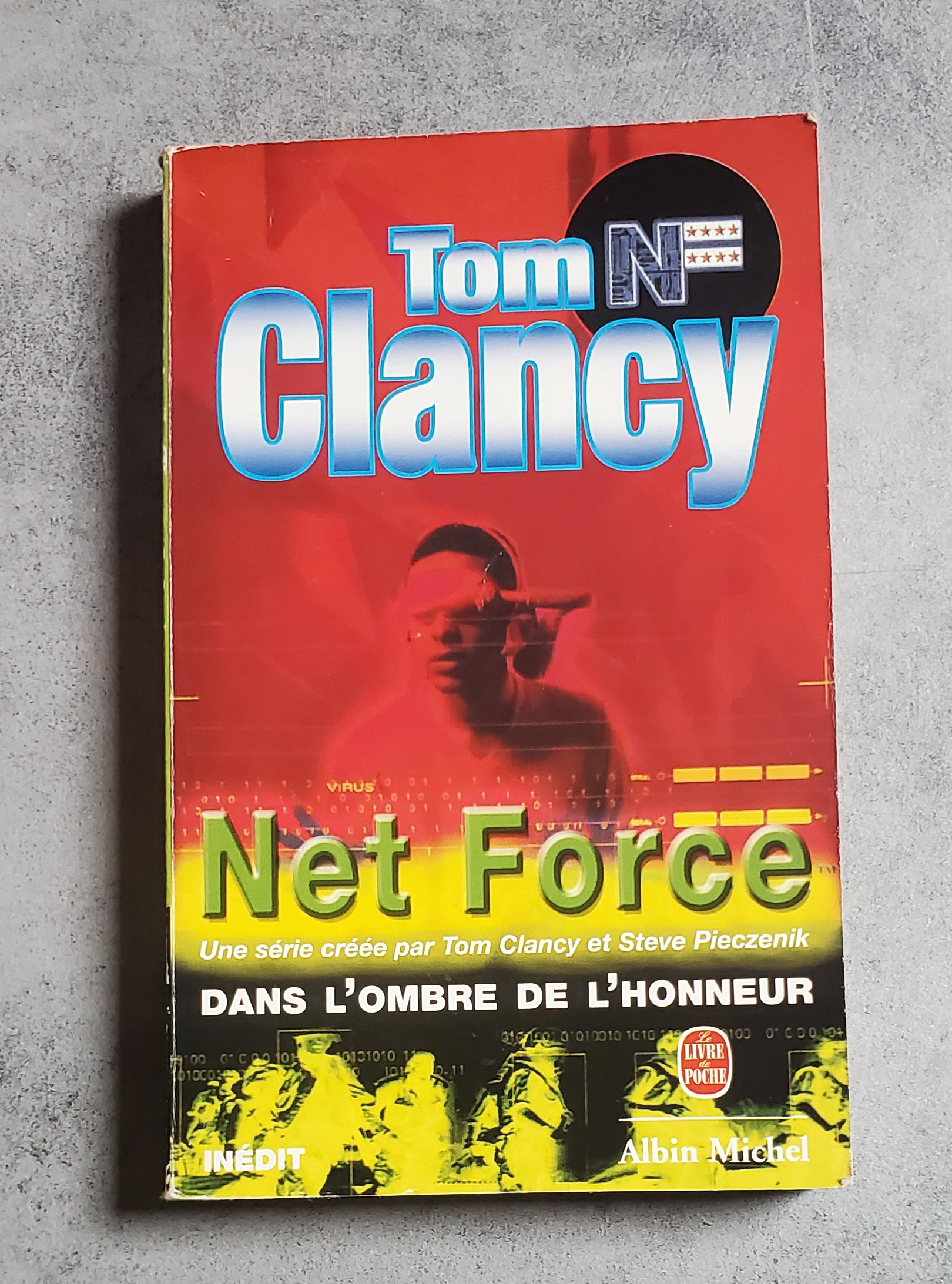 Dans l'ombre de l'honneur